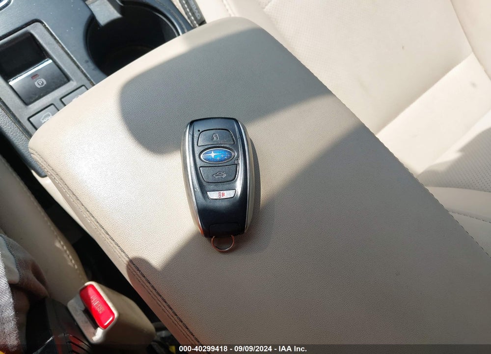 2017 SUBARU OUTBACK 2.5I LIMITED VIN: 4S4BSANC0H3322462