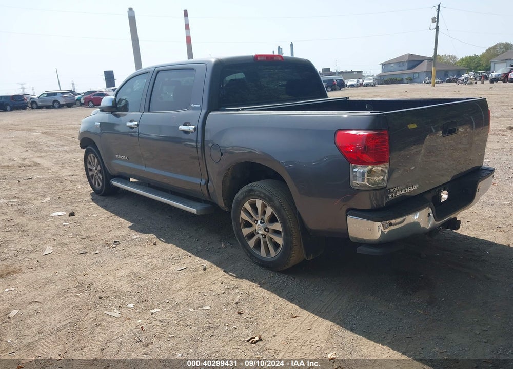 2011 TOYOTA TUNDRA LIMITED 5.7L V8 VIN: 5TFFY5F16BX102865