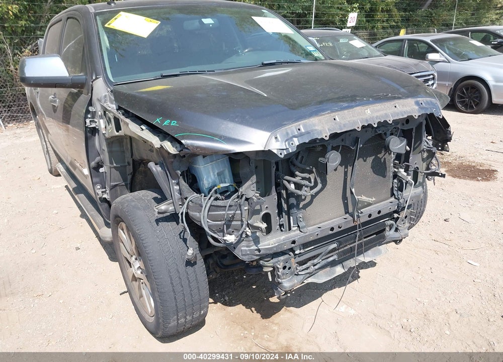 2011 TOYOTA TUNDRA LIMITED 5.7L V8 VIN: 5TFFY5F16BX102865