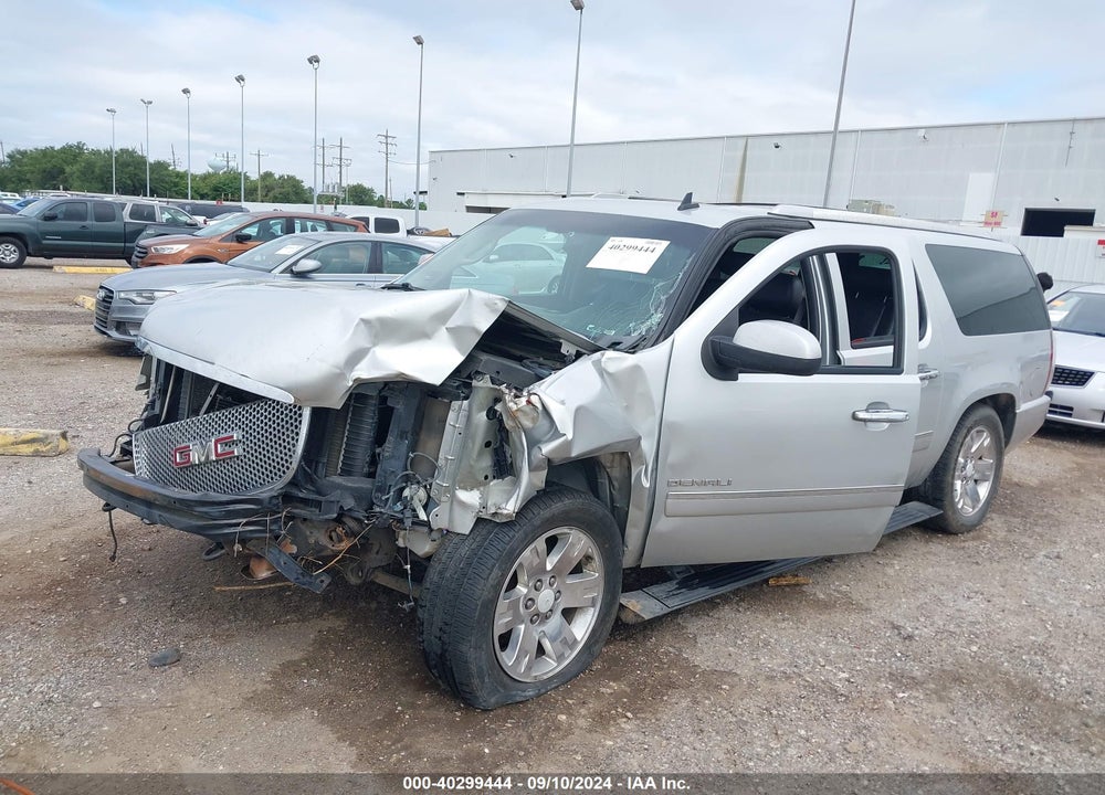 2010 GMC YUKON XL 1500 DENALI VIN: 1GKUKMEF7AR193362