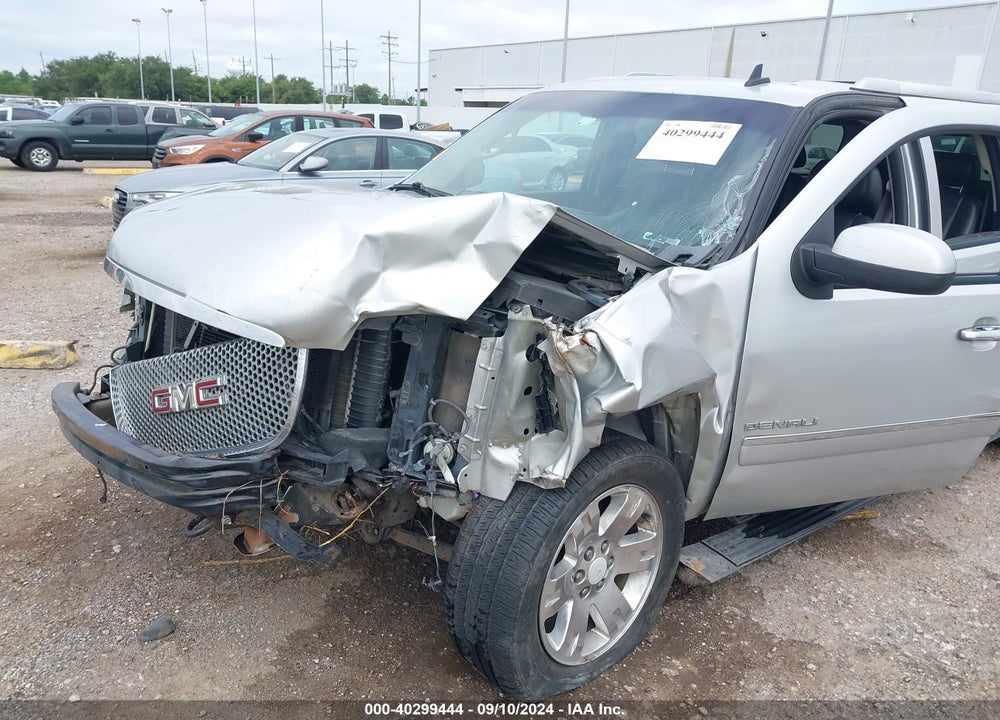 2010 GMC YUKON XL 1500 DENALI VIN: 1GKUKMEF7AR193362