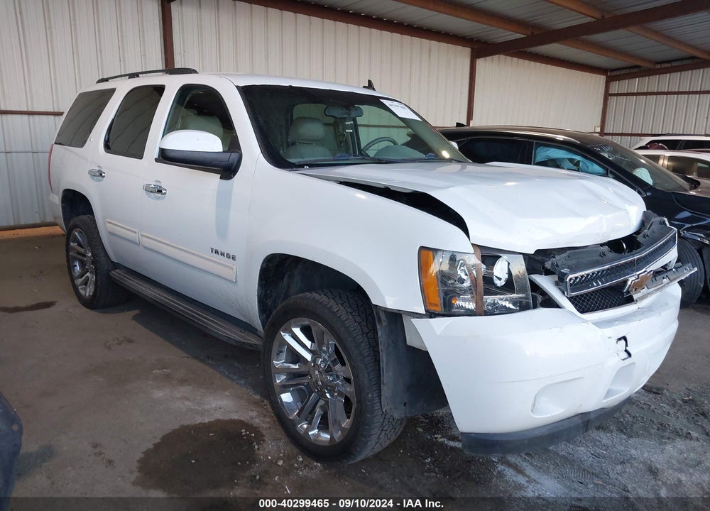 2011 CHEVROLET TAHOE LT VIN: 1GNSKBE05BR113083