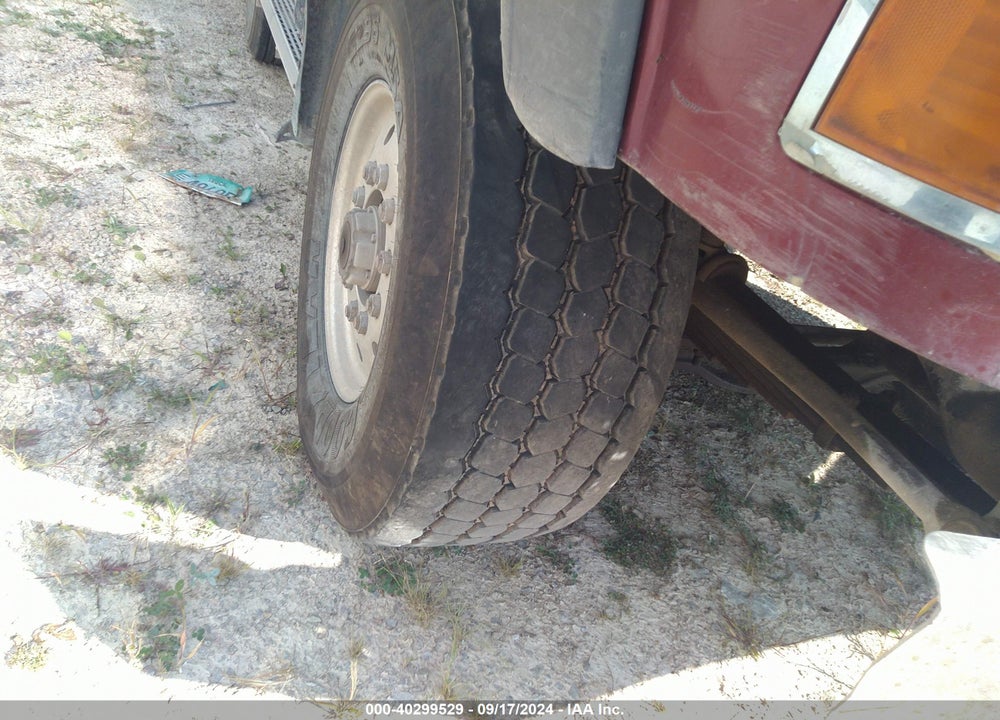 1996 MACK CL713 CL700 VIN: 1M2AD09C8TW003666