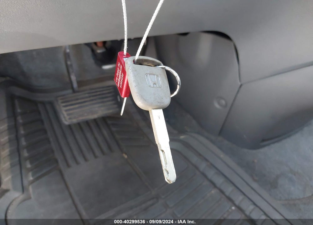 2005 HONDA ODYSSEY EX VIN: 5FNRL38475B062835