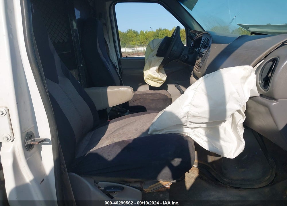 2002 FORD E-250 VIN: 1FTNE24L82HB02688