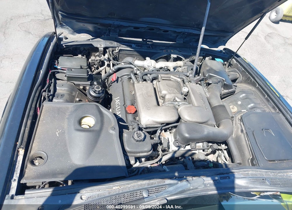 2001 JAGUAR XJR VIN: SAJDA15B21MF36140