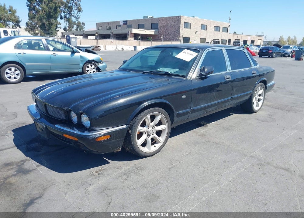 2001 JAGUAR XJR VIN: SAJDA15B21MF36140