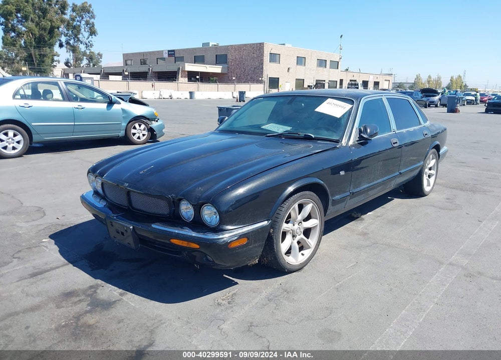 2001 JAGUAR XJR VIN: SAJDA15B21MF36140