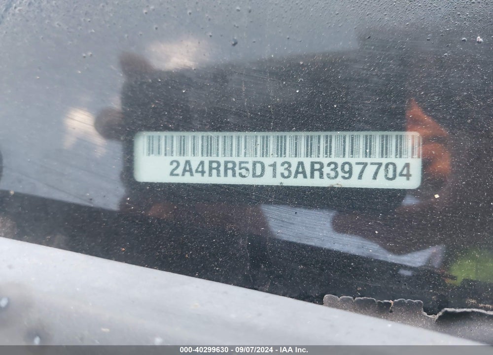2010 CHRYSLER TOWN & COUNTRY VIN: 2A4RR5D13AR397704