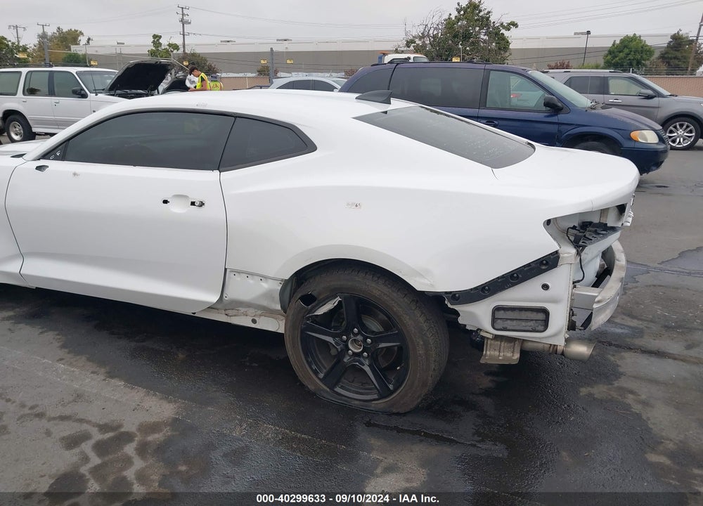 2016 CHEVROLET CAMARO 1LT VIN: 1G1FB1RS0G0174555