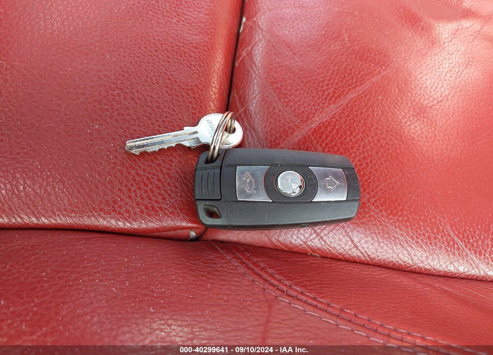 2013 BMW 328I VIN: WBADW3C51DJ527504