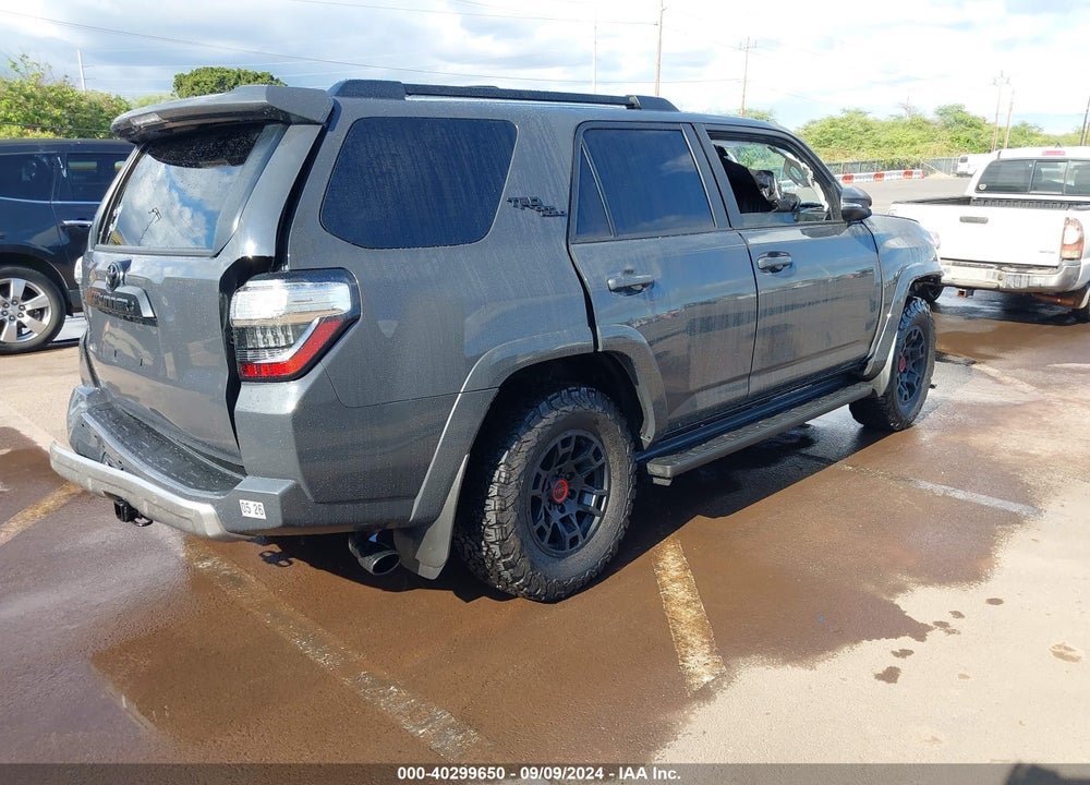 2024 TOYOTA 4RUNNER TRD OFF ROAD PREMIUM VIN: JTERU5JR2R6273503