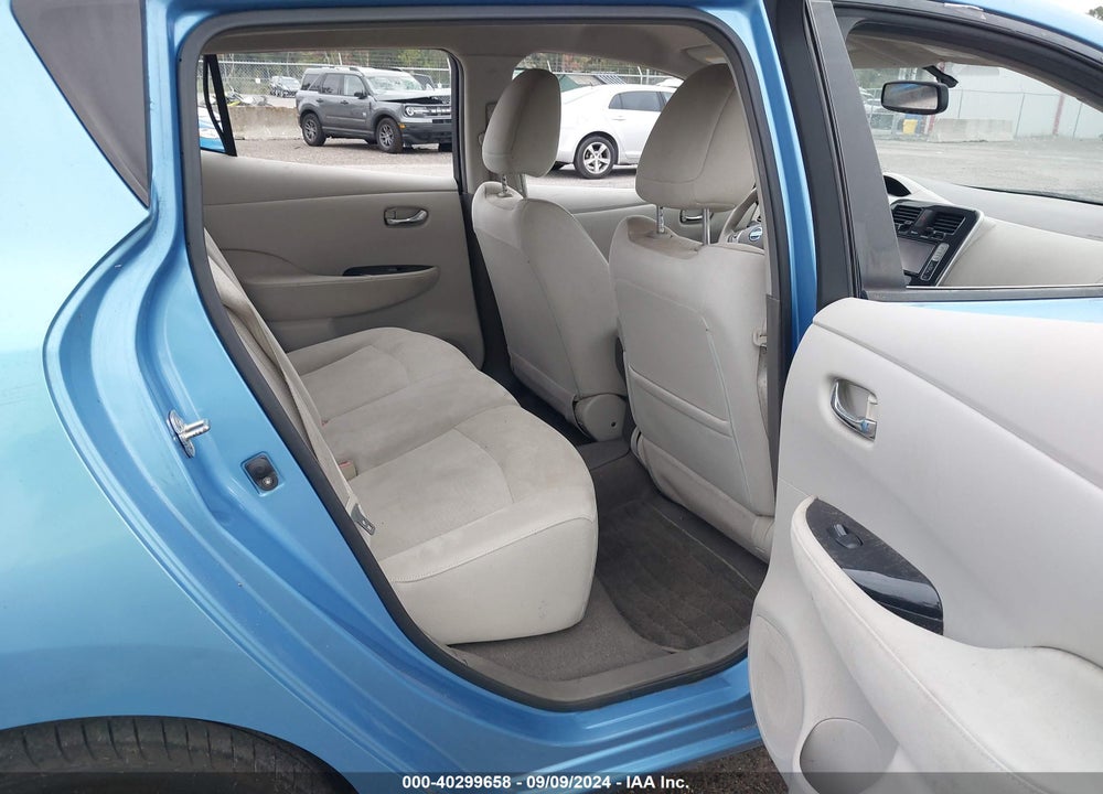 2012 NISSAN LEAF SL VIN: JN1AZ0CPXCT022337