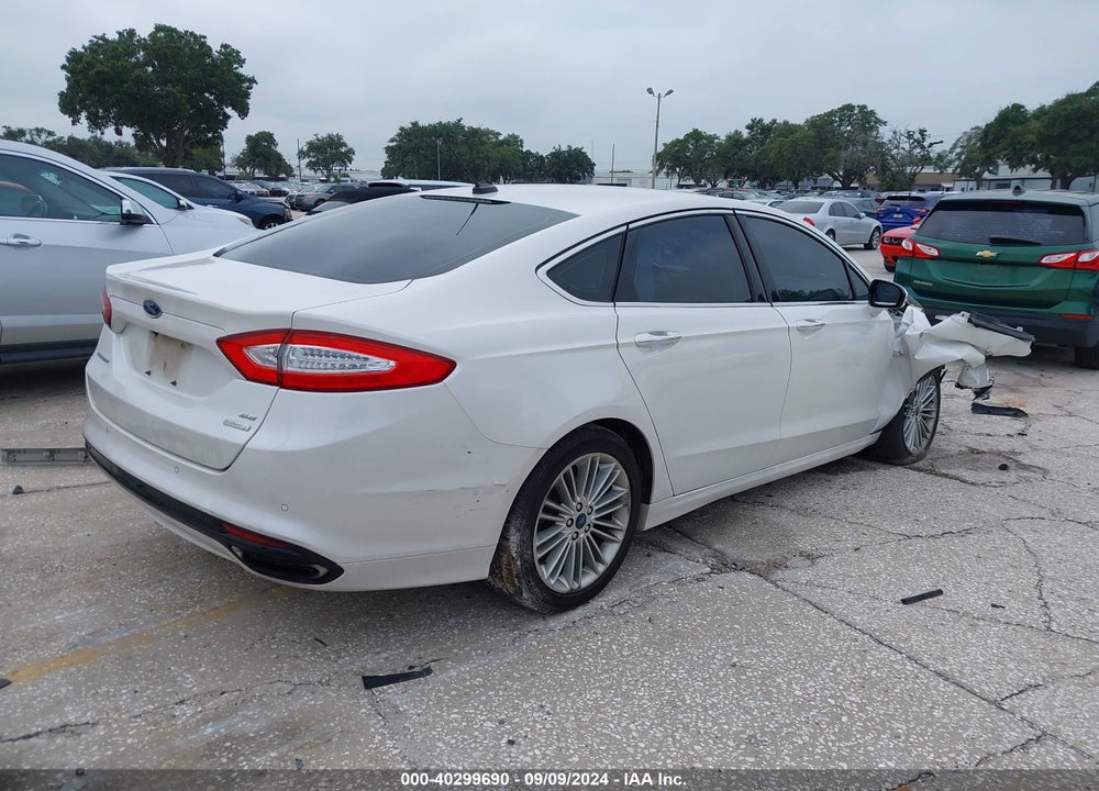 2015 FORD FUSION SE VIN: 3FA6P0H93FR224208