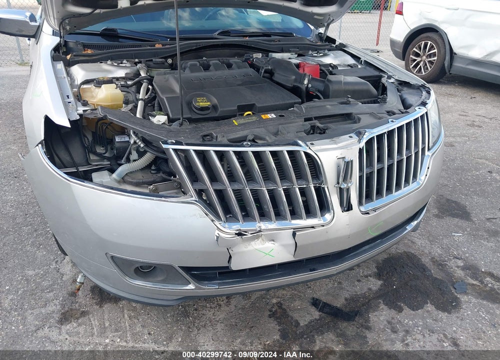 2012 LINCOLN MKZ VIN: 3LNHL2GC8CR836323
