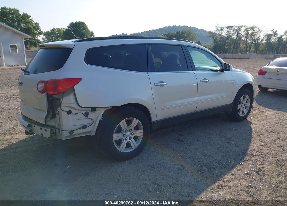 2011 CHEVROLET TRAVERSE 1LT VIN: 1GNKVGED9BJ138378