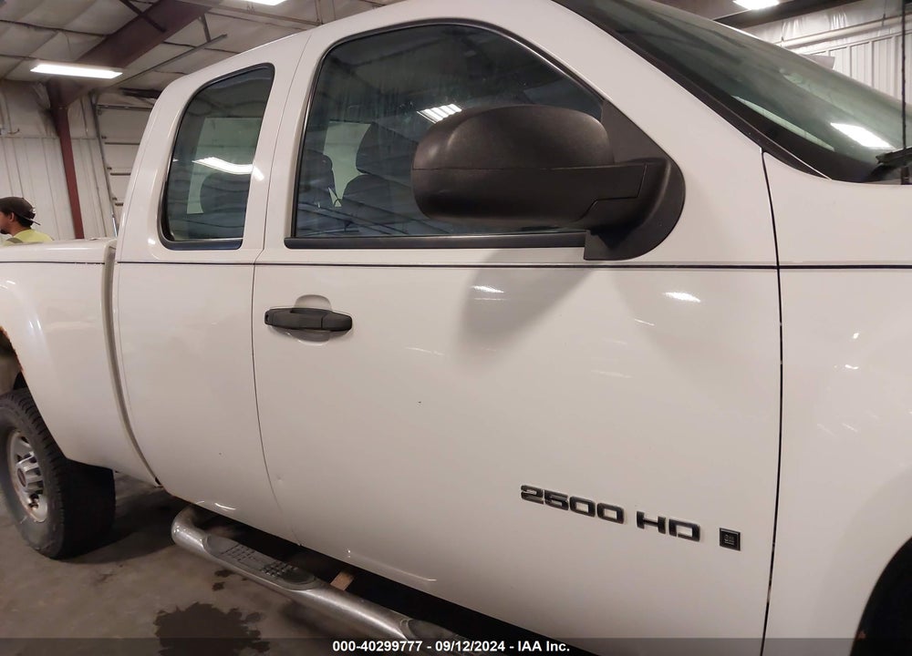 2009 SIERRA GMC  2500HD WORK TRUCK VIN: 1GTHK49K39E137538