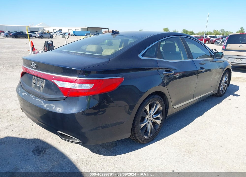 2012 HYUNDAI AZERA VIN: KMHFG4JG0CA128595
