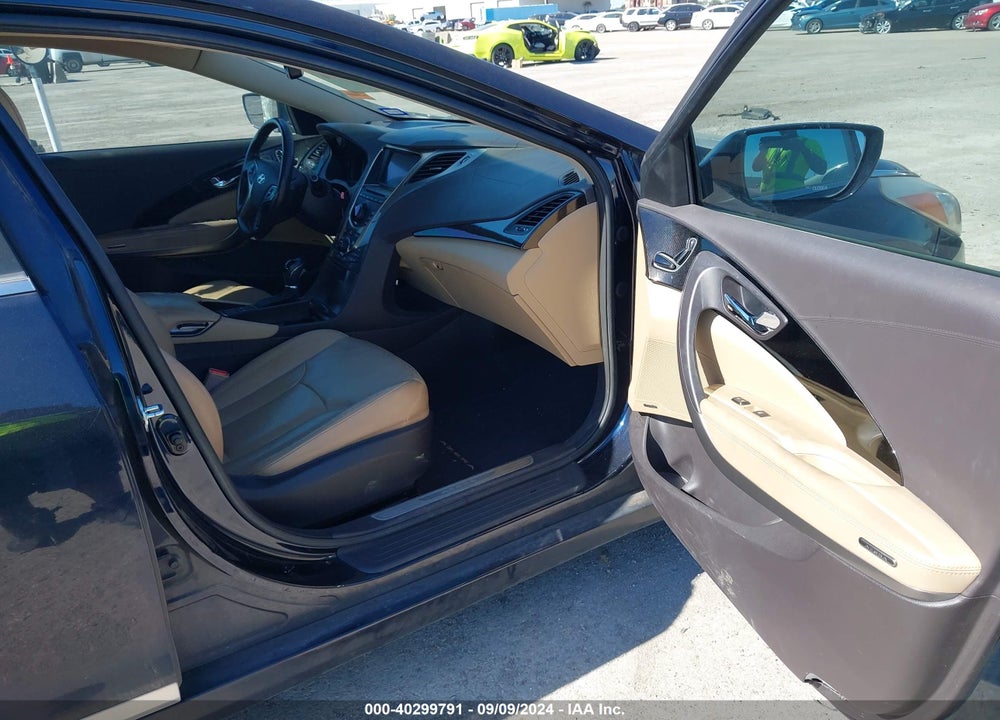 2012 HYUNDAI AZERA VIN: KMHFG4JG0CA128595
