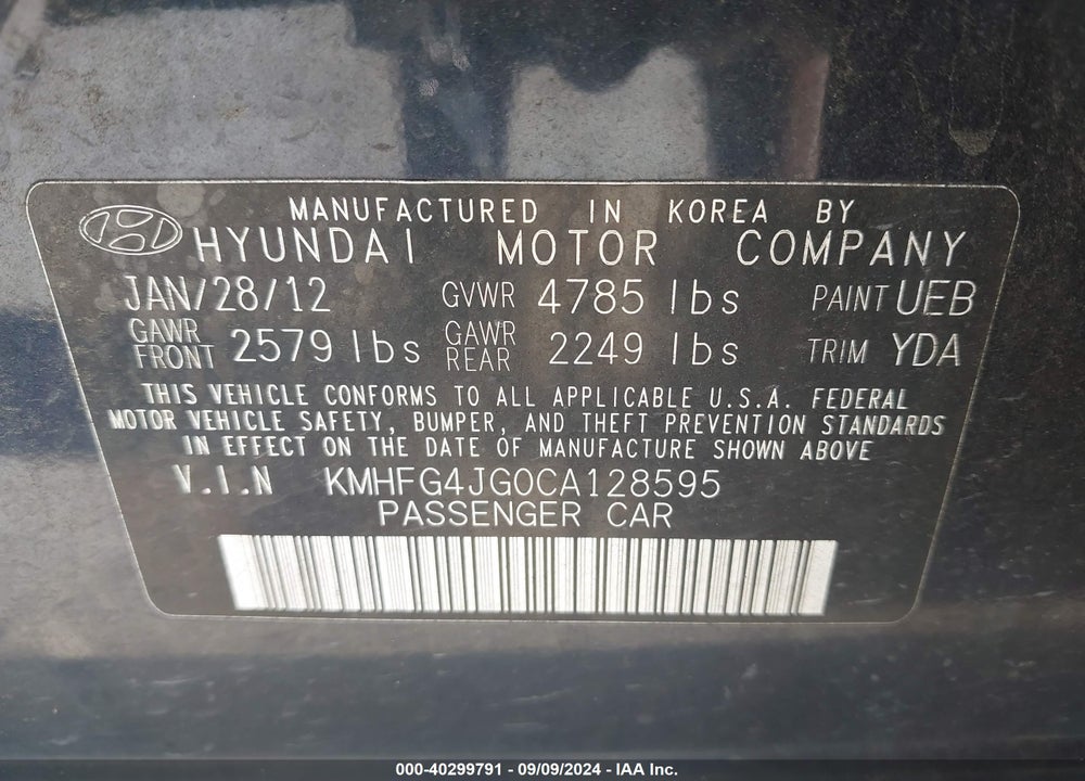 2012 HYUNDAI AZERA VIN: KMHFG4JG0CA128595