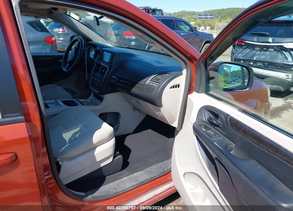 2012 DODGE GRAND CARAVAN SXT VIN: 2C4RDGCG8CR212264