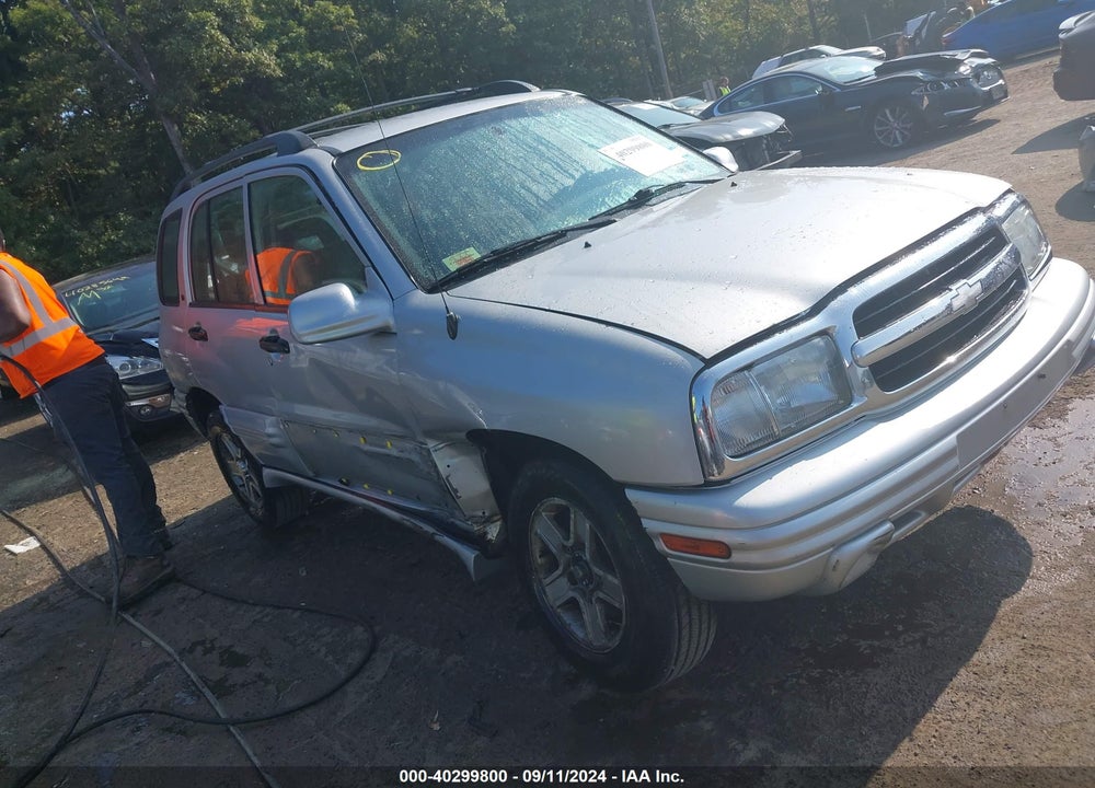 2002 CHEVROLET TRACKER HARD TOP LT VIN: 2CNBJ634626920650