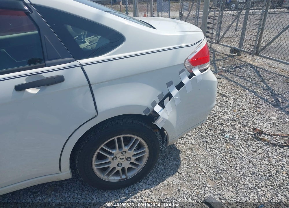 2010 FORD FOCUS SE VIN: 1FAHP3FNXAW114014