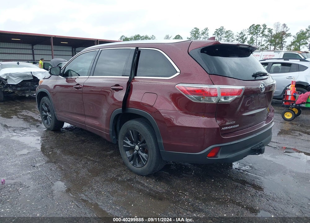 2015 TOYOTA HIGHLANDER XLE V6 VIN: 5TDKKRFH0FS053694