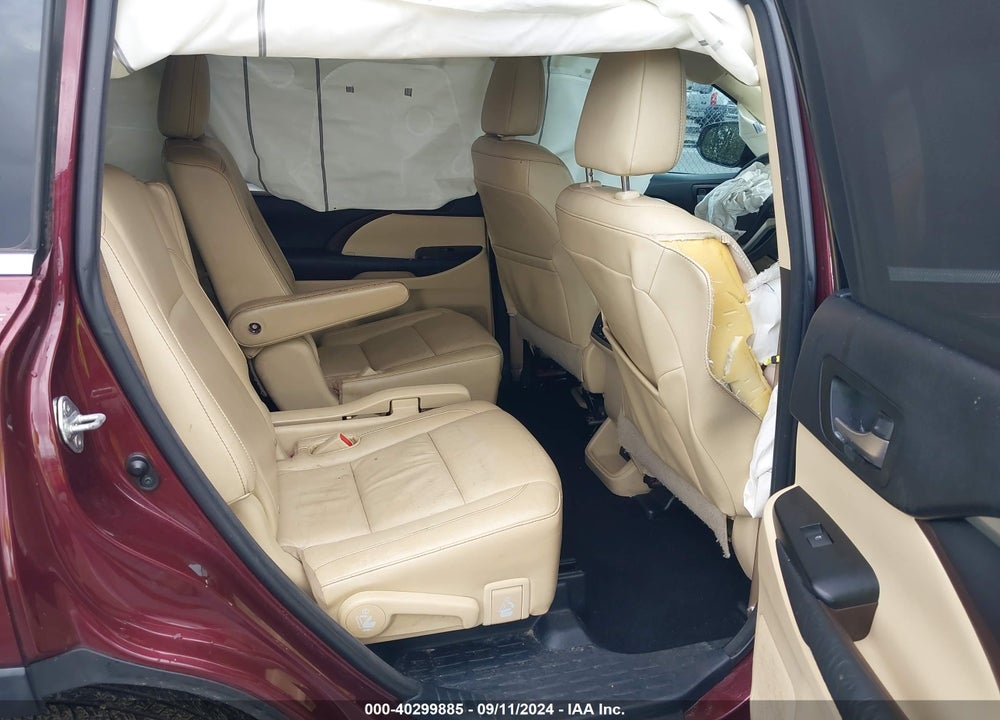 2015 TOYOTA HIGHLANDER XLE V6 VIN: 5TDKKRFH0FS053694
