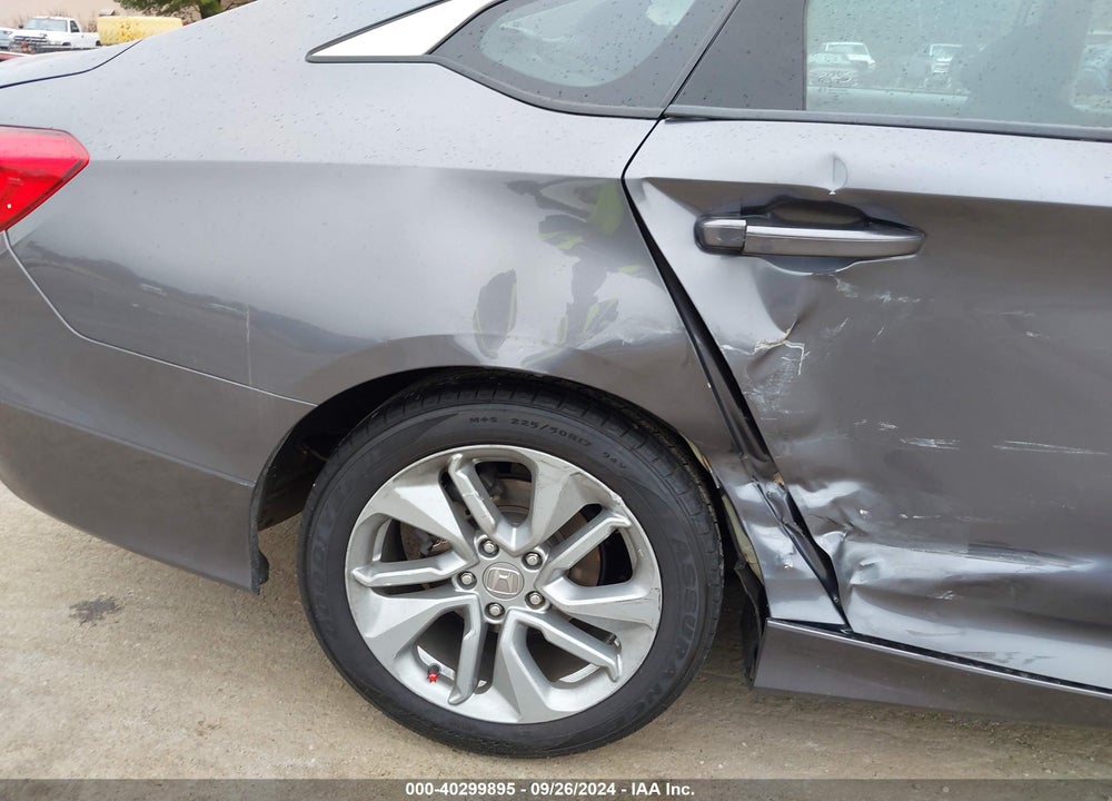 2019 HONDA ACCORD LX VIN: 1HGCV1F19KA082670