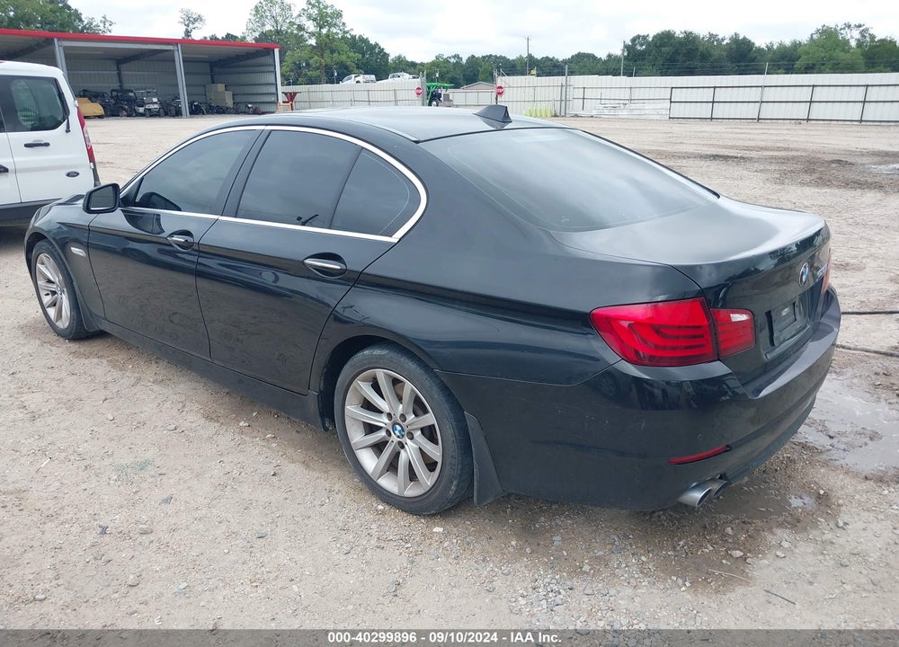 2011 BMW 528I VIN: WBAFR1C53BC750875