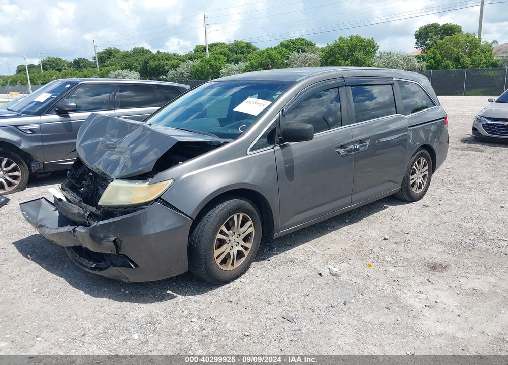 2011 HONDA ODYSSEY EX VIN: 5FNRL5H45BB009817
