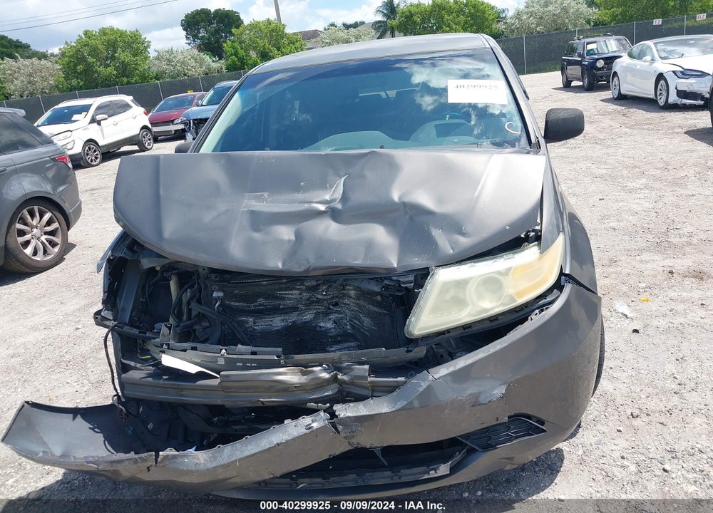2011 HONDA ODYSSEY EX VIN: 5FNRL5H45BB009817