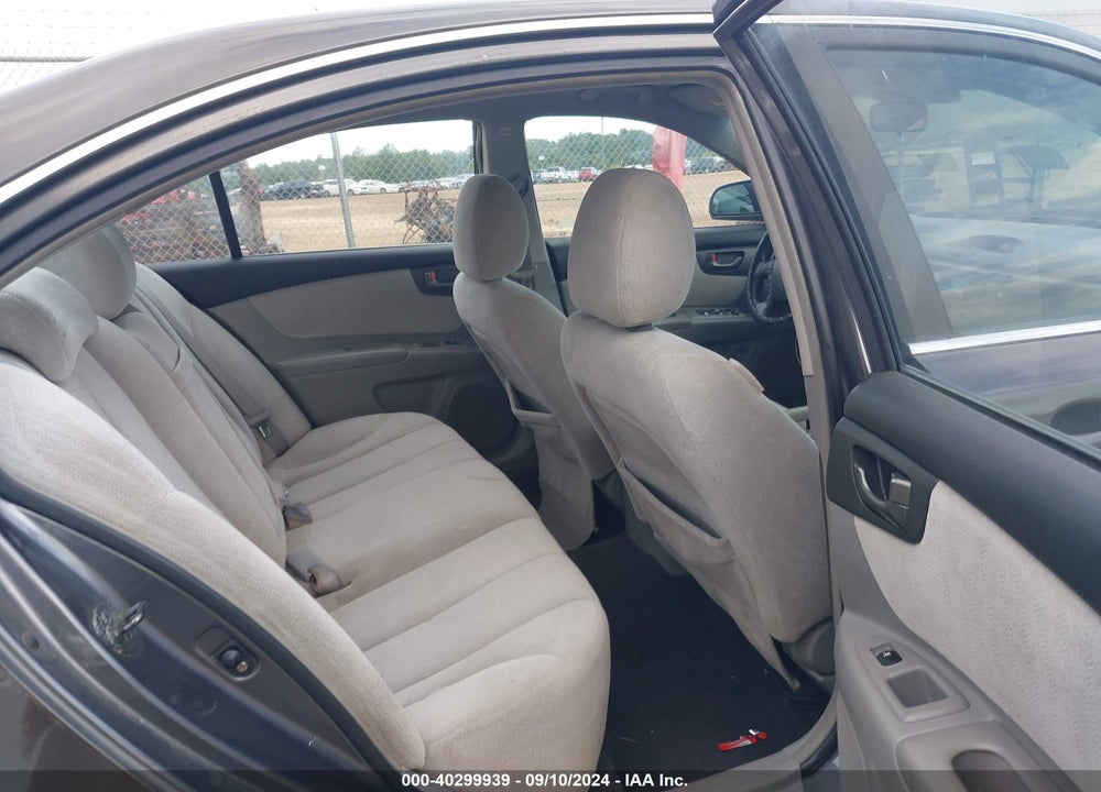 2007 KIA OPTIMA LX VIN: KNAGE123675138052