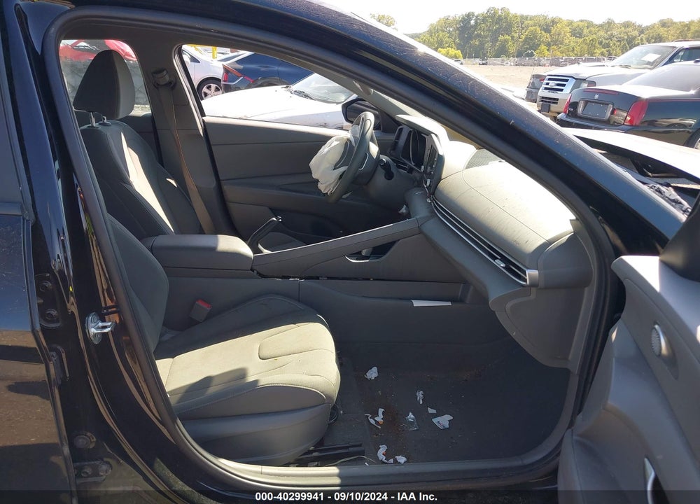 2022 HYUNDAI ELANTRA SEL VIN: KMHLM4AG6NU324036