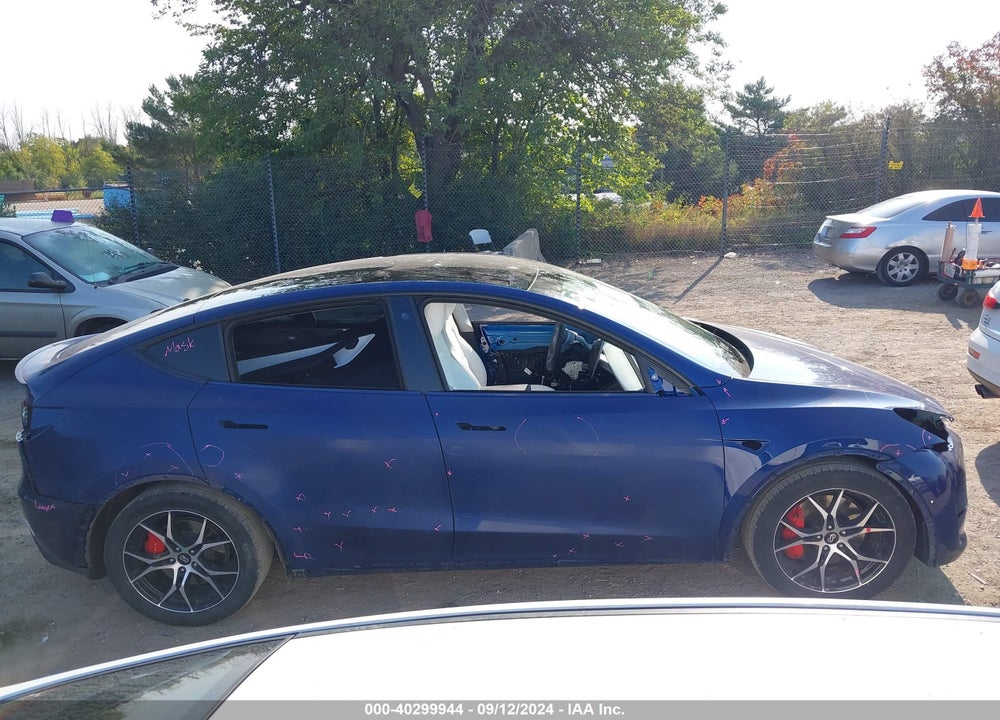 2021 TESLA MODEL Y PERFORMANCE DUAL MOTOR ALL-WHEEL DRIVE VIN: 5YJYGDEF9MF257166