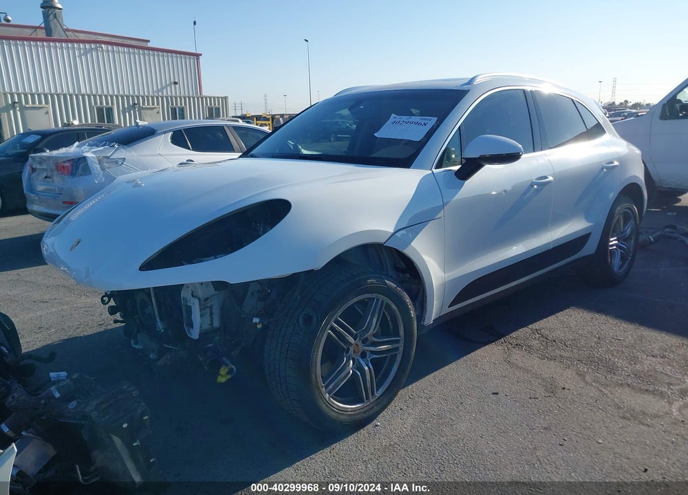 2015 PORSCHE MACAN S VIN: WP1AB2A57FLB68180