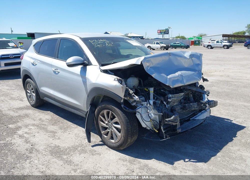 2018 HYUNDAI TUCSON SE VIN: KM8J2CA43JU814392
