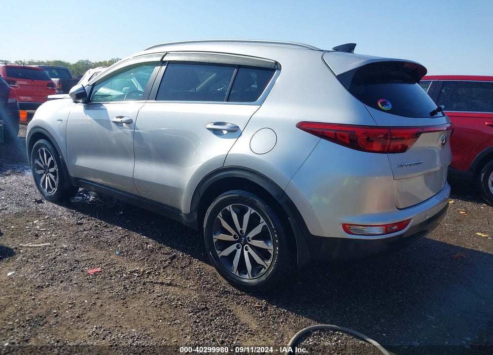 2017 KIA SPORTAGE EX VIN: KNDPNCAC7H7280609