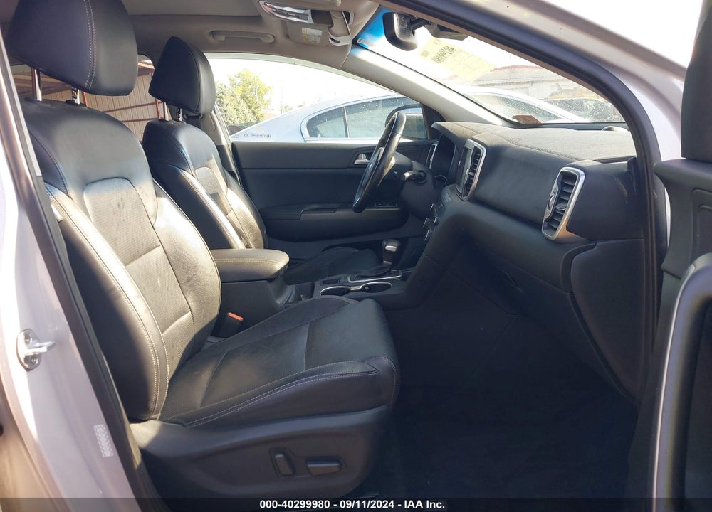 2017 KIA SPORTAGE EX VIN: KNDPNCAC7H7280609