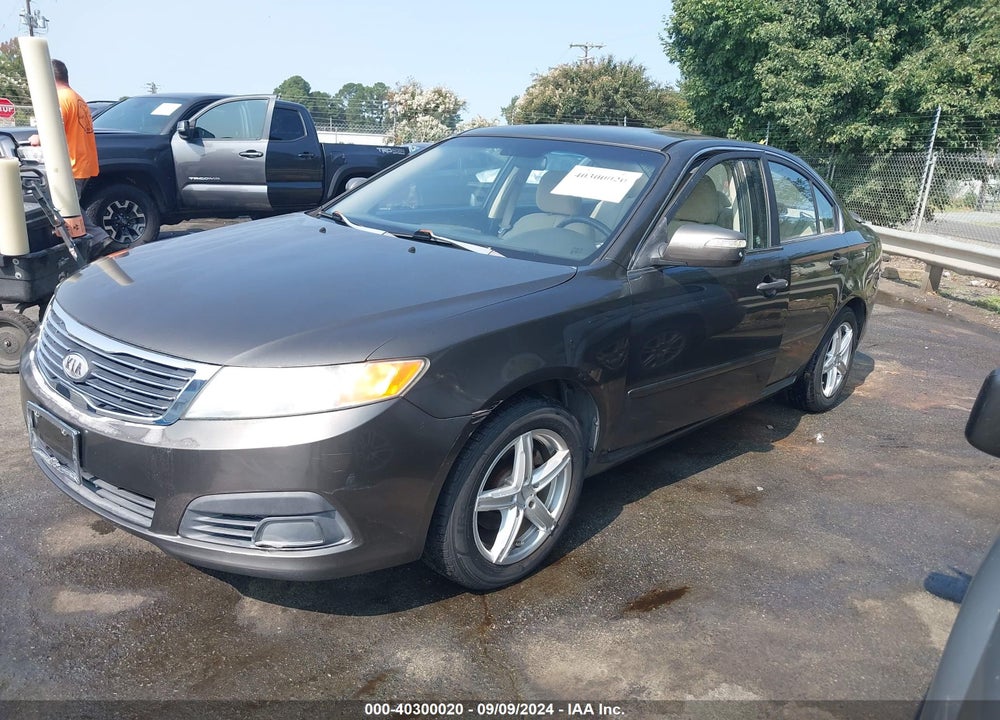 2009 KIA OPTIMA LX VIN: KNAGE228895338483