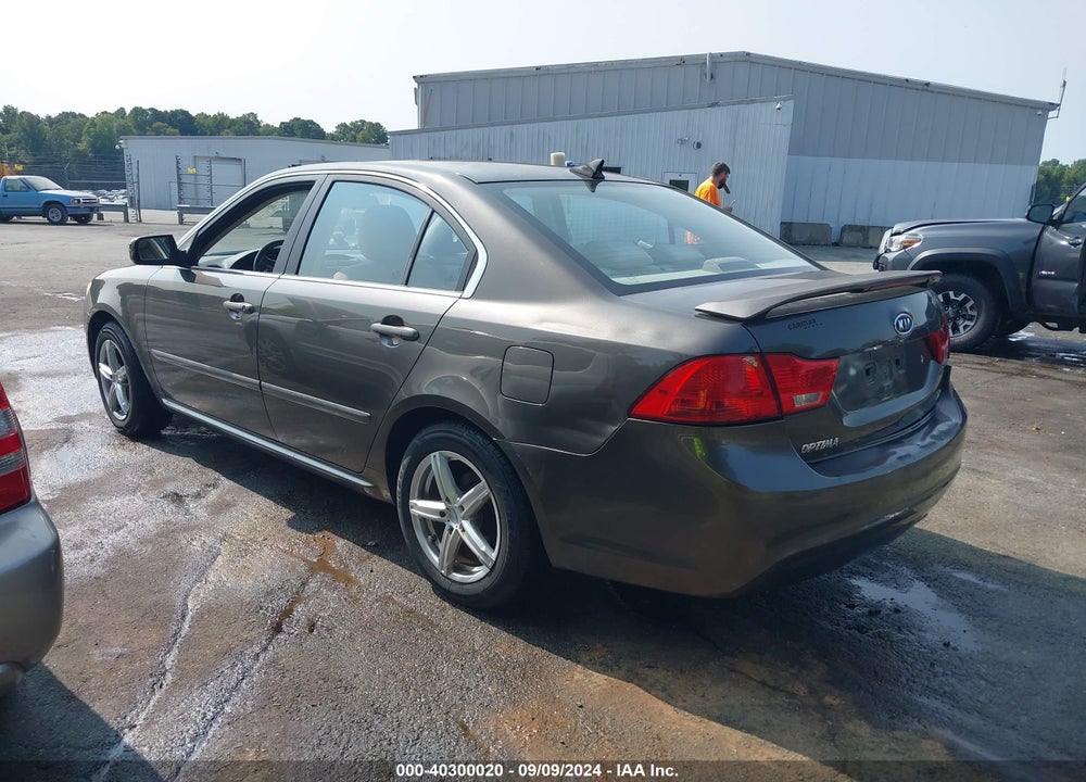 2009 KIA OPTIMA LX VIN: KNAGE228895338483