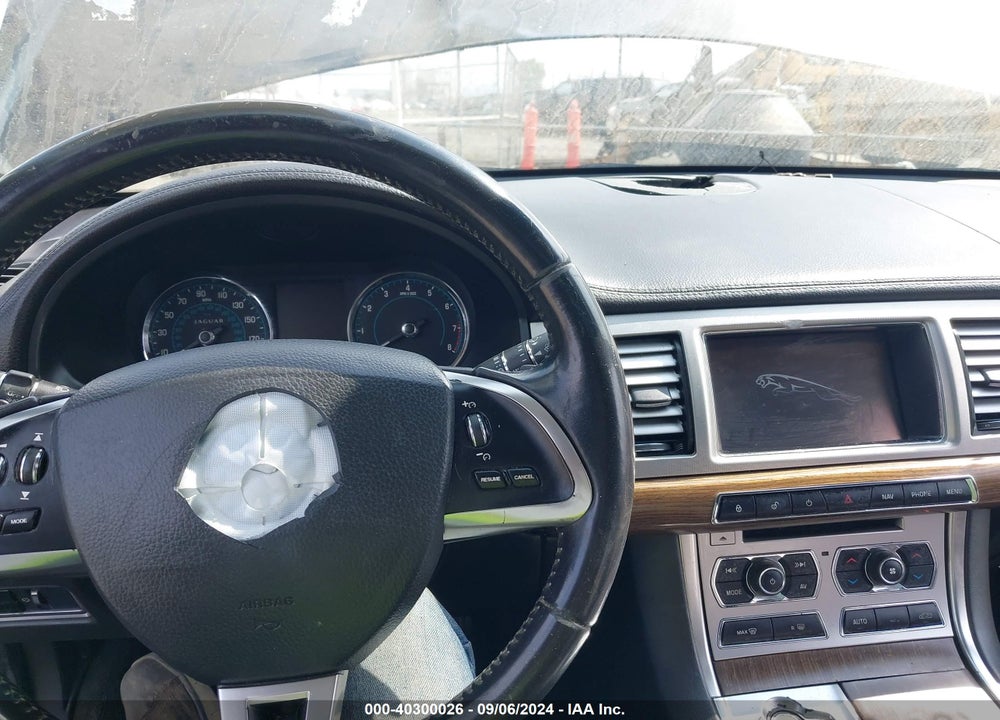 2012 JAGUAR XF VIN: SAJWA0FB9CLS36036