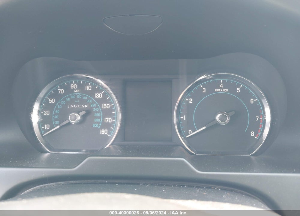 2012 JAGUAR XF VIN: SAJWA0FB9CLS36036