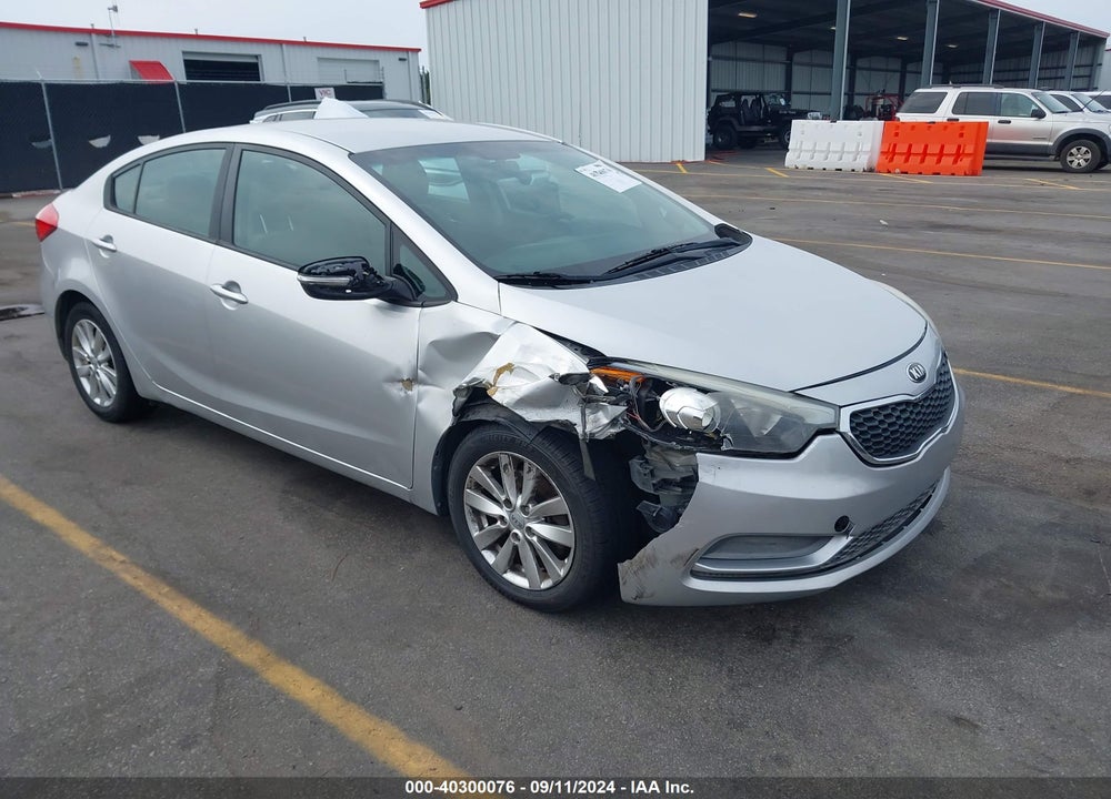 2015 KIA FORTE LX VIN: KNAFX4A61F5256110