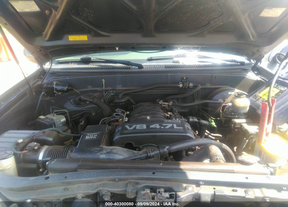 2005 TOYOTA TUNDRA SR5 V8 VIN: 5TBET34105S479535
