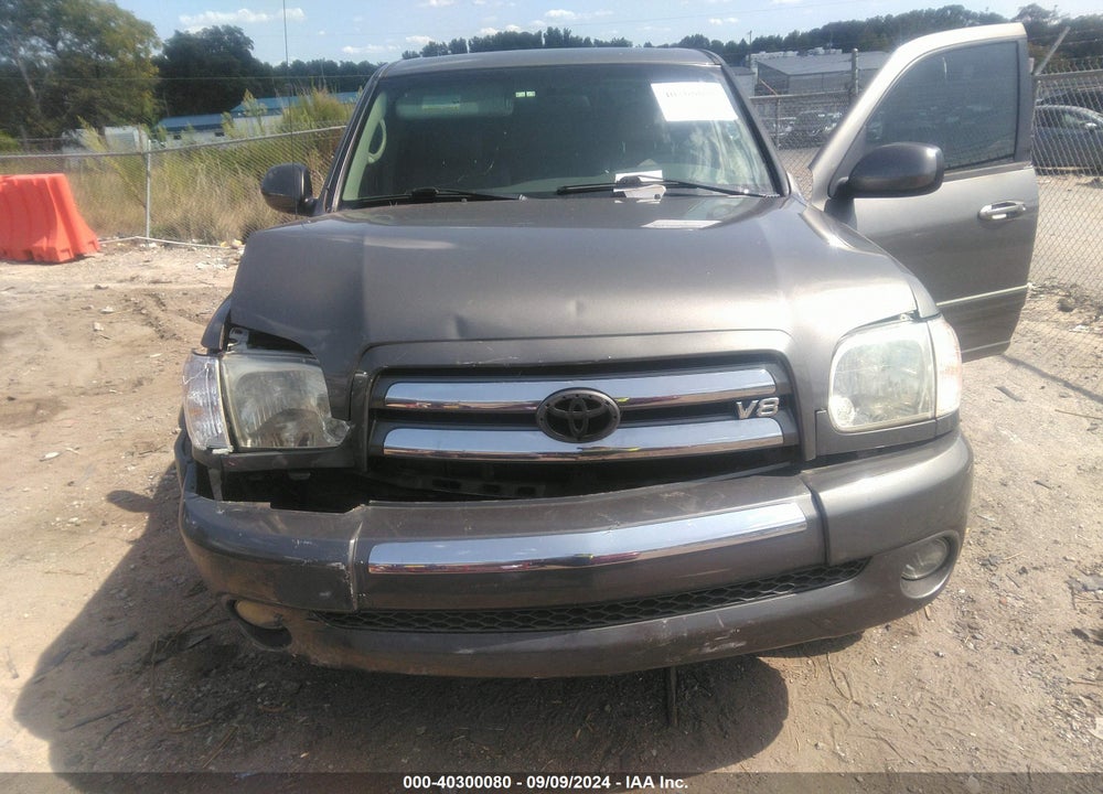 2005 TOYOTA TUNDRA SR5 V8 VIN: 5TBET34105S479535