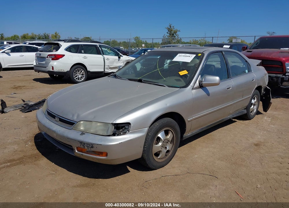 1997 HONDA ACCORD SE VIN: 1HGCD5605VA158438