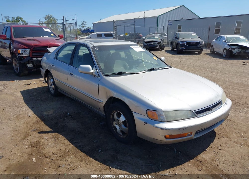 1997 HONDA ACCORD SE VIN: 1HGCD5605VA158438