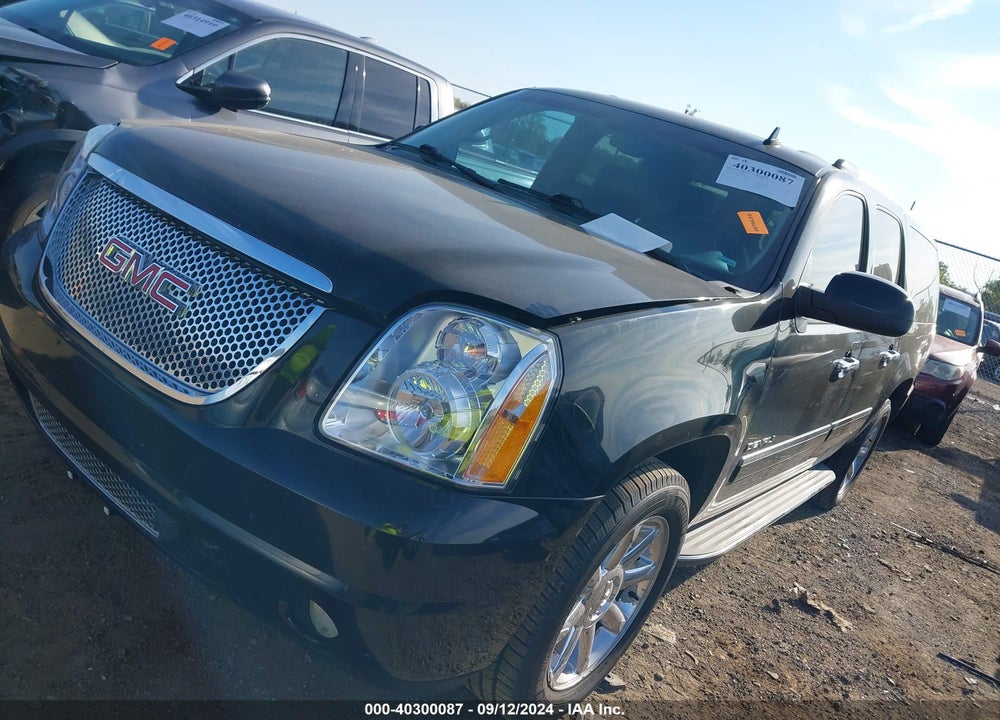 2013 GMC YUKON XL 1500 DENALI VIN: 1GKS1MEF8DR119303